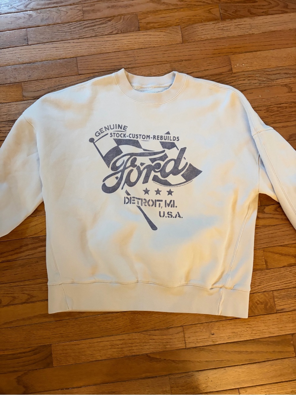 Abercrombie Ford Cream Graphic Crewneck Sweatshirt